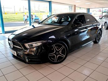 Mercedes-Benz A Class 2.0 A180 AMG Line Edition Executive 8g-dct
