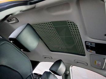 Kia XCeed 1.6 FiRSt Edition Gdi Hybrid 8.9kwh