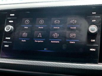 Volkswagen T-Cross 1.0 R-line TSI Dsg