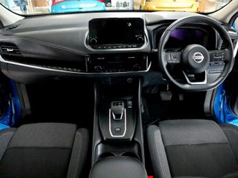 Nissan Qashqai 1.3 N-connecta DiG-T MHEV Xtronic