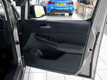 Volkswagen Caddy Maxi 2.0 Life C20 TDI Dsg