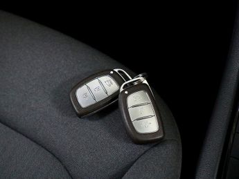 Hyundai IONIQ 1.6 Premium H-gdi