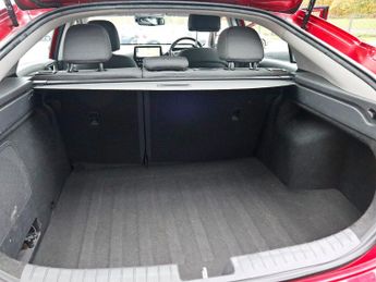 Hyundai IONIQ 1.6 Premium H-gdi