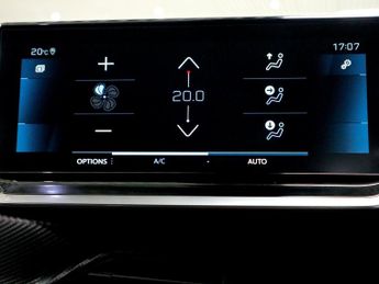 Peugeot 2008 1.2 Allure Premium + Puretech