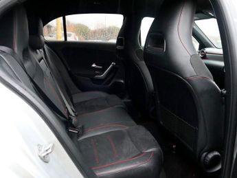 Mercedes-Benz A Class 2.0 A200 AMG Line Premium 8g-dct