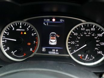 Nissan Micra 1.0 Tekna IG-T Xtronic