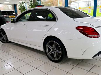 Mercedes-Benz C Class 2.1 C220 AMG Line Premium Plus G-tronic+