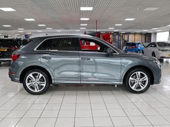 Audi Q3 2.0 S Line 40 TFSI Quattro S Tronic