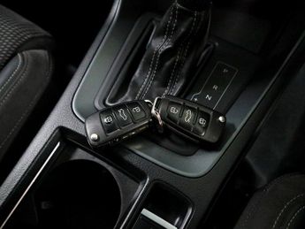 Audi Q3 2.0 S Line 40 TFSI Quattro S Tronic