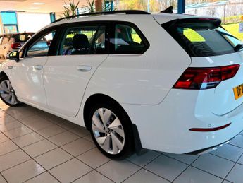 Volkswagen Golf 2.0 Style TDI Dsg
