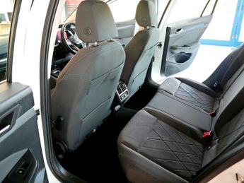 Volkswagen Golf 2.0 Style TDI Dsg