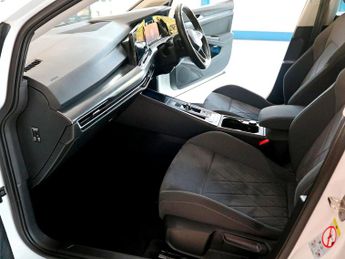 Volkswagen Golf 2.0 Style TDI Dsg