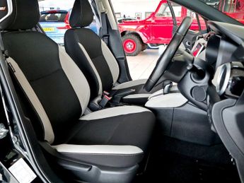 Nissan Micra 1.0 Tekna IG-T Xtronic