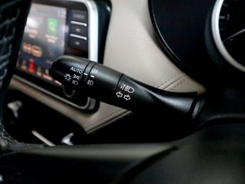 Nissan Micra 1.0 Tekna IG-T Xtronic