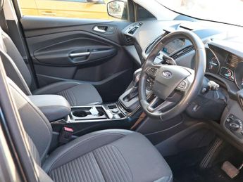 Ford Kuga 2.0 Titanium TDCi 180 AWD