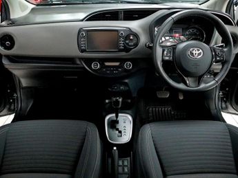 Toyota Yaris 1.5 Icon VVT-h