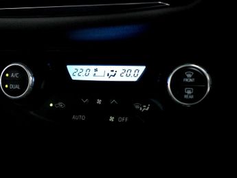 Toyota Yaris 1.5 Icon VVT-h