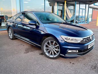 Volkswagen Passat 1.5 R-line TSI Evo S-a