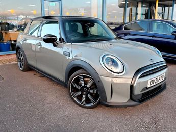 MINI Cooper 1.5 Exclusive