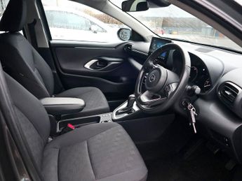 Mazda 2 1.5 Centre-line H