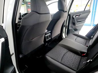 Toyota RAV4 2.5 Design VVT-h 4wd Hybrid