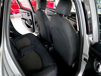 Mini Hatch 1.5 Cooper Classic Steptronic