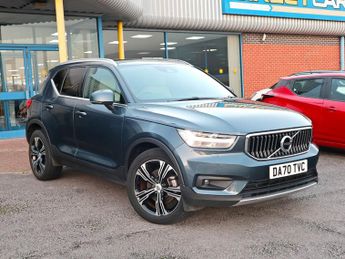 Volvo XC40 2.0 Inscription B4 MHEV AWD