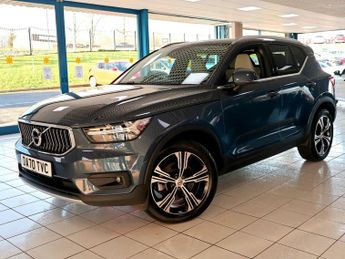 Volvo XC40 2.0 Inscription B4 MHEV AWD