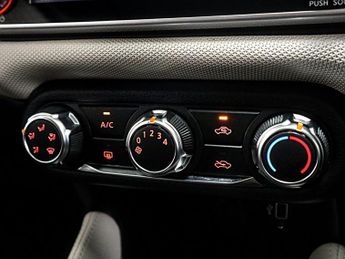 Nissan Micra 1.0 Acenta IG-T Xtronic