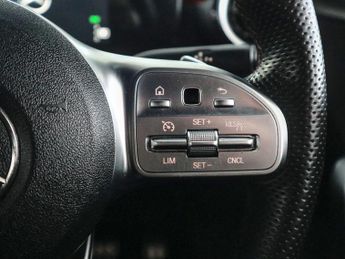 Mercedes-Benz A Class 1.3 A200 AMG Line 7g-dct