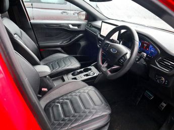 Ford Focus 1.5 ST-Line Vignale Ecoblue