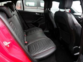 Ford Focus 1.5 ST-Line Vignale Ecoblue