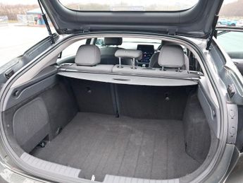 Hyundai IONIQ 1.6 Premium H-gdi