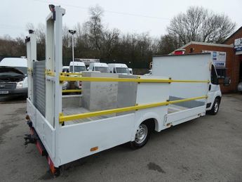 Peugeot Boxer BlueHDi 335
