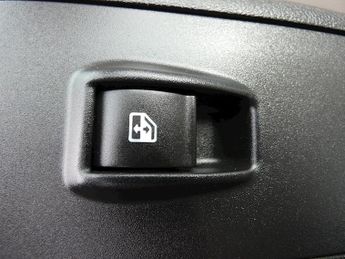Peugeot Boxer BlueHDi 335