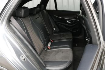 Mercedes-Benz E Class E300de AMG Line