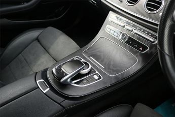 Mercedes-Benz E Class E300de AMG Line