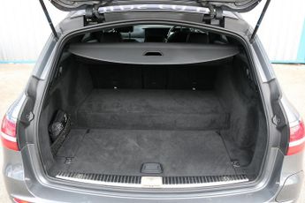 Mercedes-Benz E Class E300de AMG Line