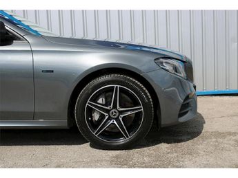 Mercedes-Benz E Class E300de AMG Line