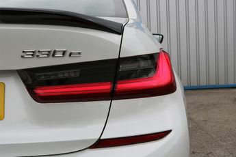 BMW 3 Series 330e M Sport