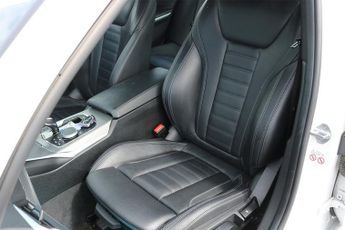 BMW 3 Series 330e M Sport