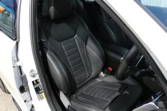 BMW 3 Series 330e M Sport