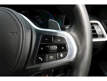 BMW 3 Series 330e M Sport