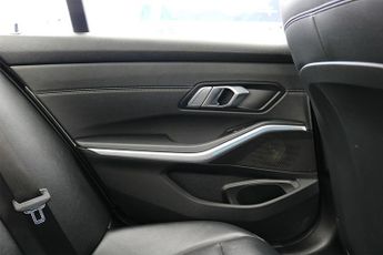 BMW 3 Series 330e M Sport