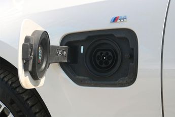 BMW 3 Series 330e M Sport