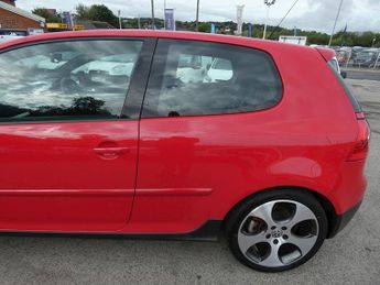 Volkswagen Golf TFSI GTI