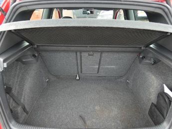 Volkswagen Golf TFSI GTI