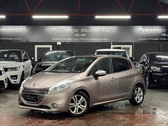 Peugeot 208 VTi Allure