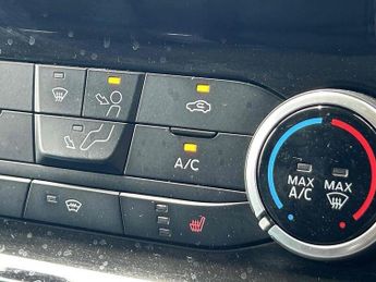 Ford Transit Custom 320 Limited Lr Dciv P/V 2.0 Panel Van Automatic Diesel 2.0 Crew 