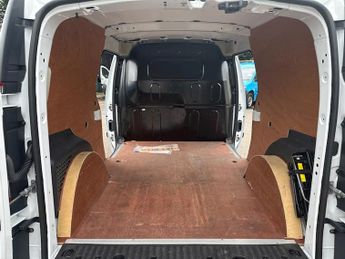 Renault Kangoo Maxi ZE 33kWh Business Panel Van 6dr Electric Auto L3 H1 (i) (60 ps)
